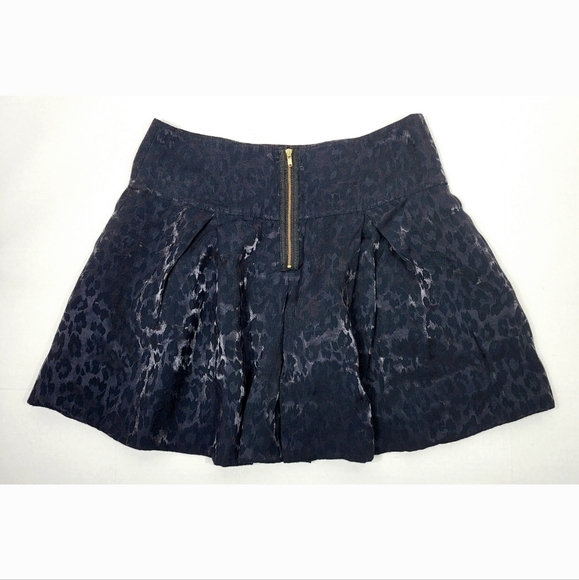 Guess Dresses & Skirts - Guess Jeans Shiny Leopard Print Skater Skirt